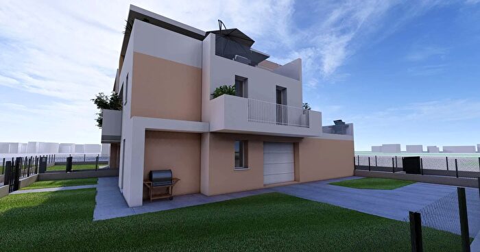 Case in Vendita e in Affitto - 2