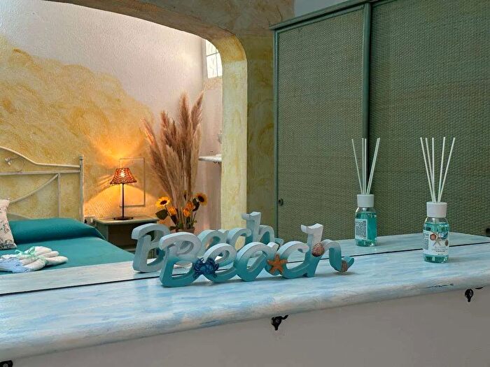 Appartamento trilocale in vendita in Via dei Mirti, Golfo Aranci