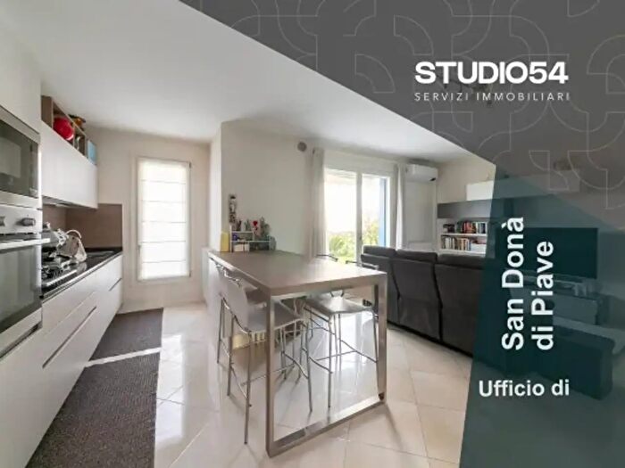 Appartamento trilocale in vendita in Via Giotto, San Dona Di Piave