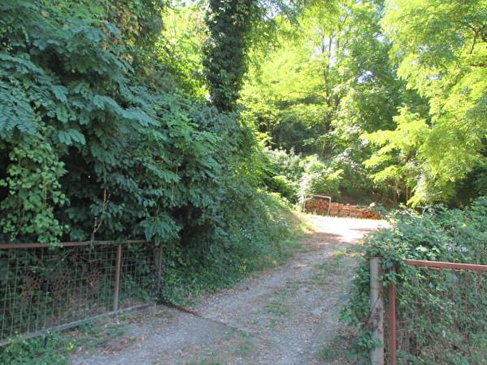 Casa con 5 locali in vendita in Cesena