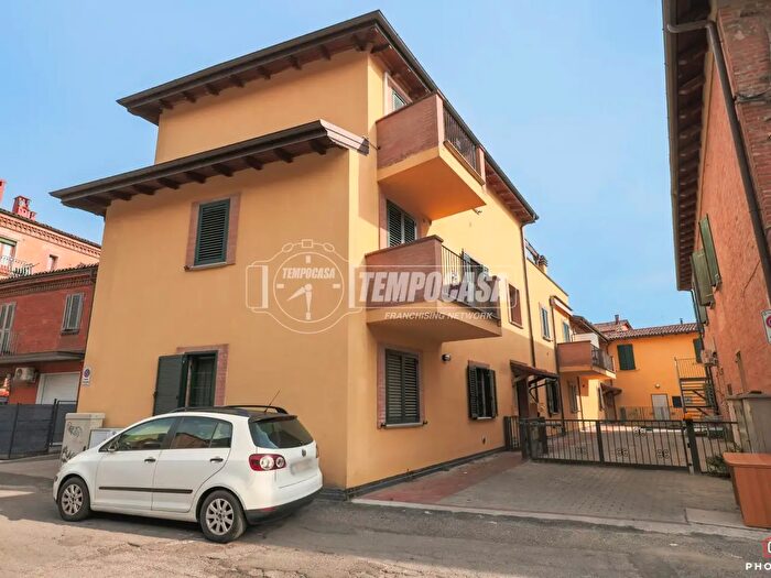 Appartamento bilocale in vendita in Via degli Ortolani, Bologna