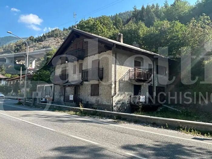 Appartamento con 5 locali in vendita in Via Susa, Bardonecchia