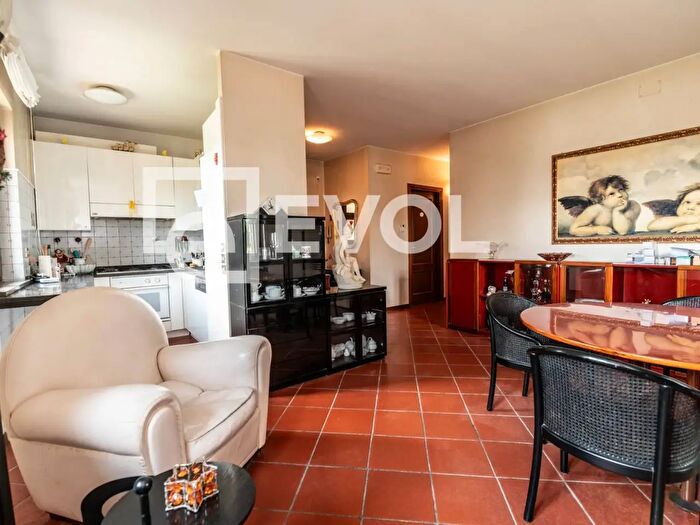 Appartamento con 8 locali in vendita in Via Gorizia, San Vito Al Torre