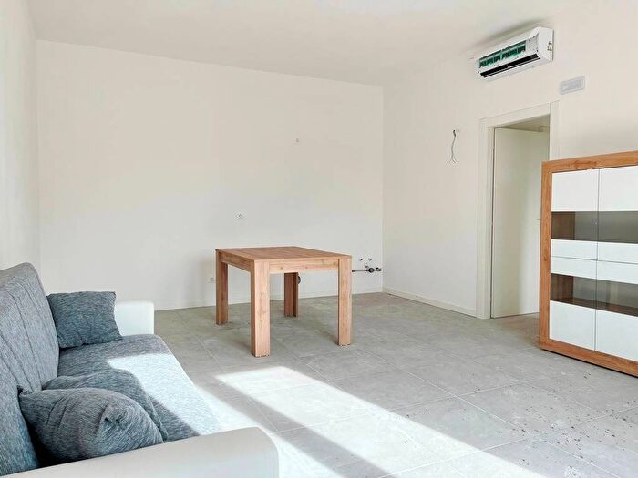 Appartamento trilocale in affitto in Via Stazione, Roncanova, Gazzo Veronese