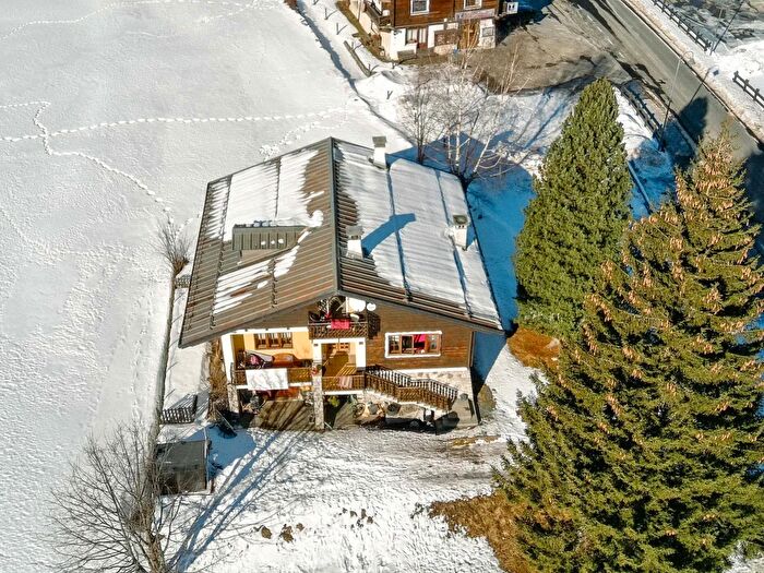 Casa quadrilocale in vendita in Frazione Ponte, Formazza