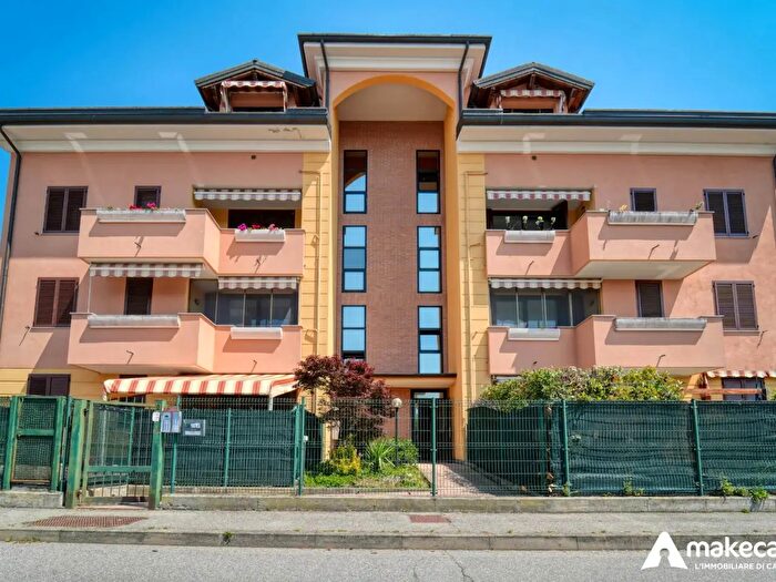 Appartamento trilocale in vendita in Via Ada Negri, Sordio