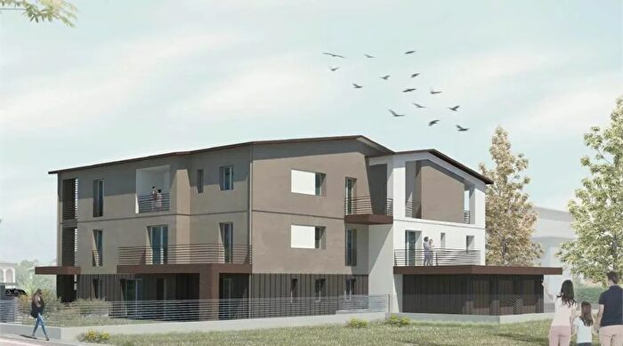 Appartamento quadrilocale in vendita in Via Aldo Moro Albinea Re Albinea, Albinea