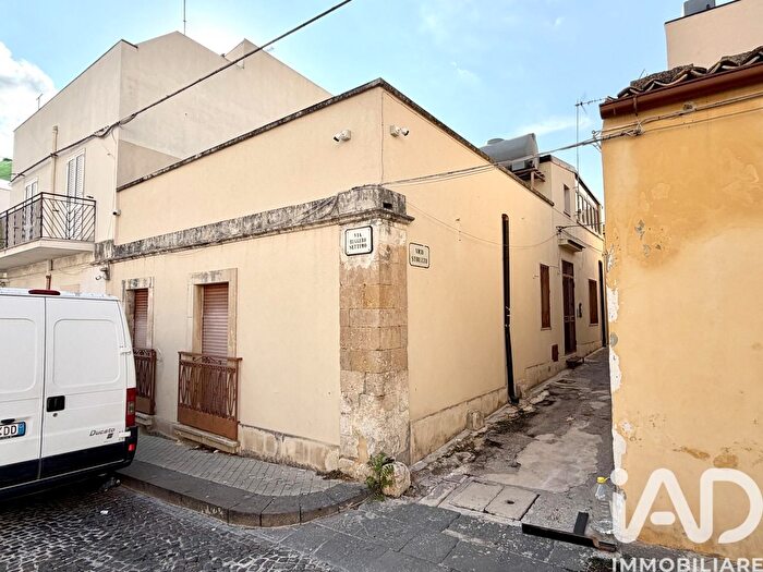 Casa con 5 locali in vendita in Vicolo Struzzo, Noto