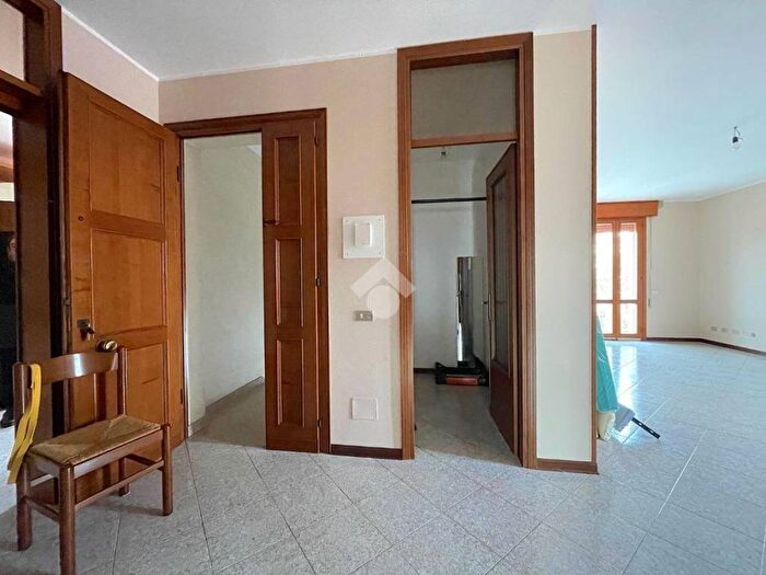 Appartamento quadrilocale in affitto in Via Armistizio, Paltana Mandria, Padova