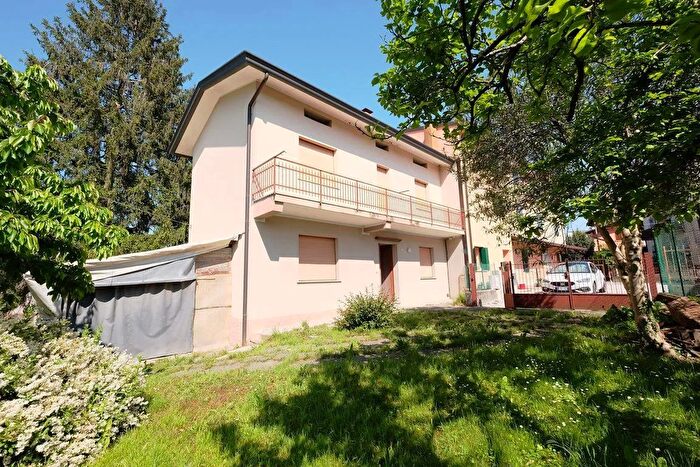 Casa quadrilocale in vendita in Pordenone