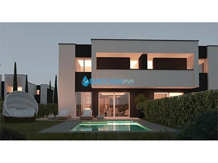 Casa con 5 locali in vendita in Via Rebucci Carpi Mo, Carpi