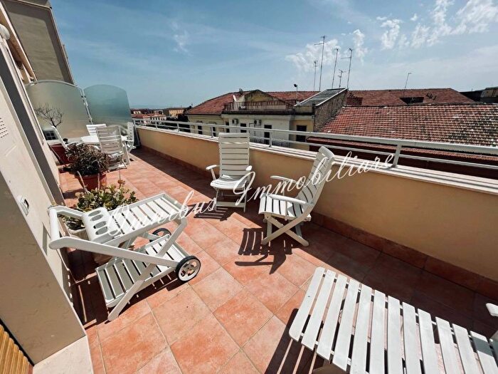 Appartamento bilocale in affitto in Piazza Camillo Benso di Cavour, Villa Comunale, Foggia