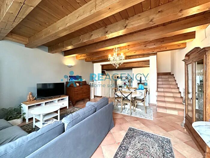 Casa con 6 locali in vendita in Costabissara Via Fornace, Costabissara