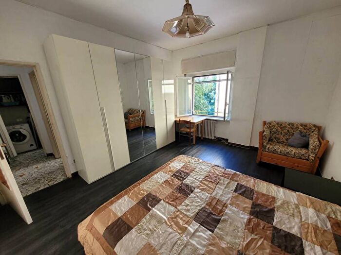 Appartamento trilocale in affitto in Via Marco dAgrate, Corvetto, Milano