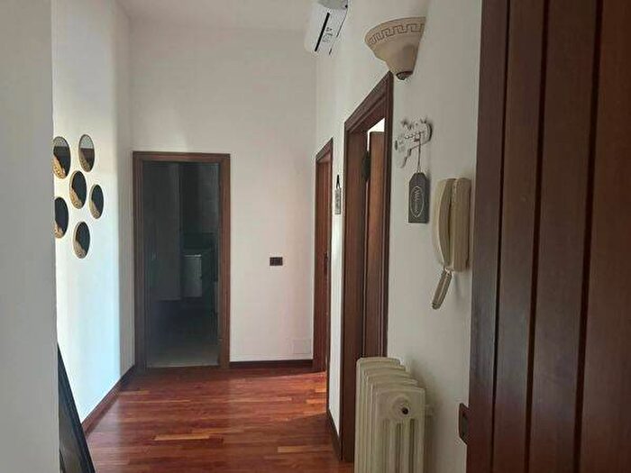 Appartamento bilocale in affitto in Centro, Signa