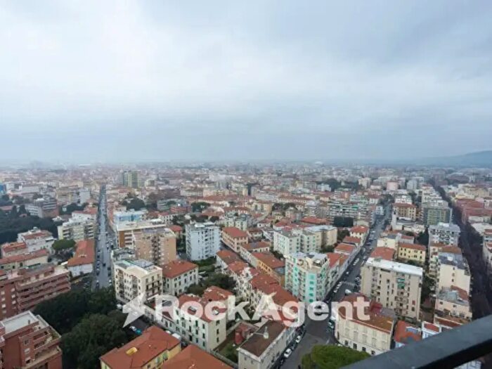 Appartamento trilocale in vendita in Piazza Giacomo Matteotti, Livorno
