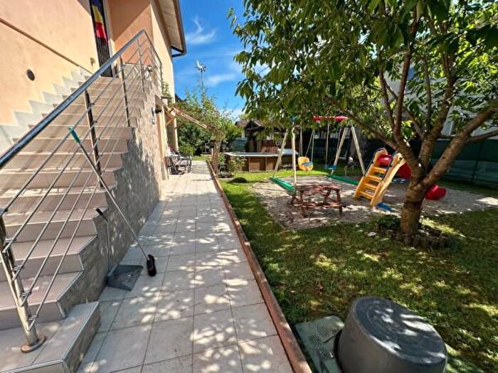 Casa con 5 locali in vendita in Via Bastiette, Mira