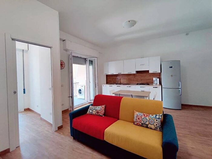 Appartamento trilocale in affitto in Via Umbria, Montalto Marina, Montalto di Castro