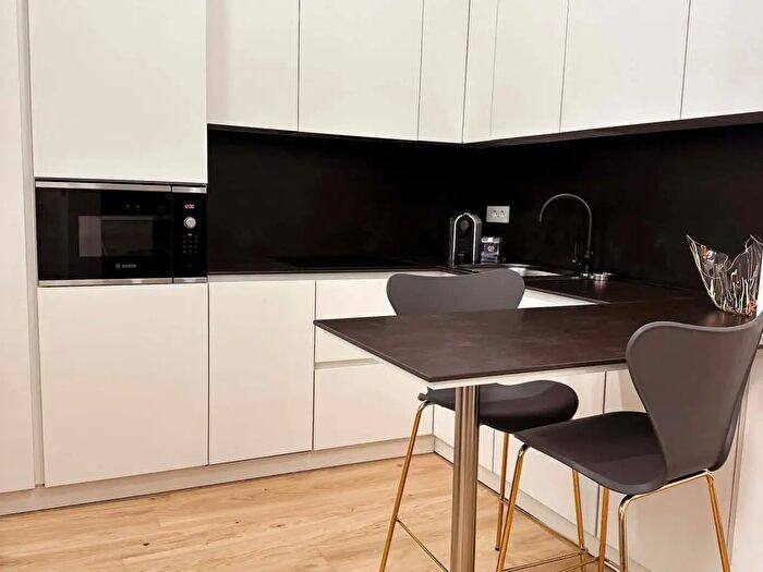 Appartamento monolocale in affitto in Viale Lombardia, Milano