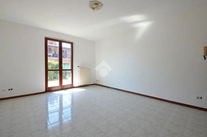 Appartamento bilocale in vendita in Via Roma, Roncadelle