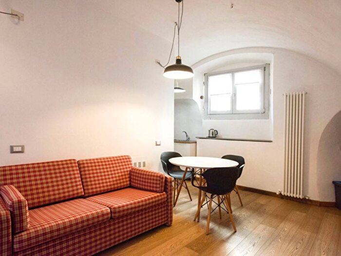 Appartamento monolocale in affitto in Via San Pietro, Centro, Alzano Lombardo