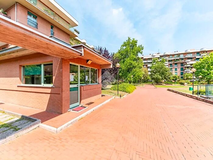 Appartamento trilocale in vendita in Viale Rimembranze, Lainate