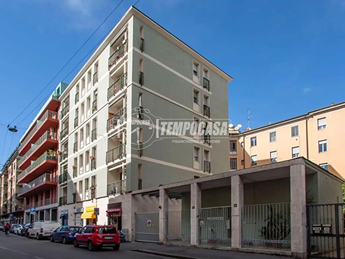 Appartamento monolocale in vendita in Via Luigi Canonica, Milano