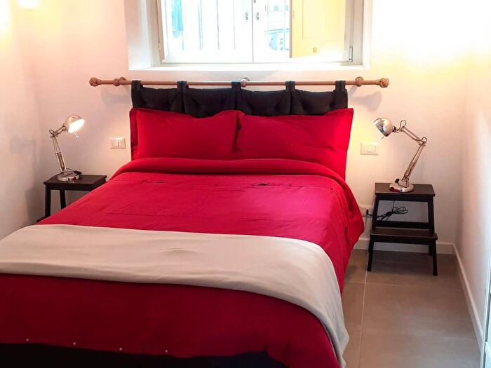 Appartamento monolocale in affitto in Via Mantova, Regio Parco, Torino