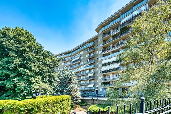 Appartamento con 5 locali in vendita in Via Giovanni Battista Gardoncini Torino, Torino