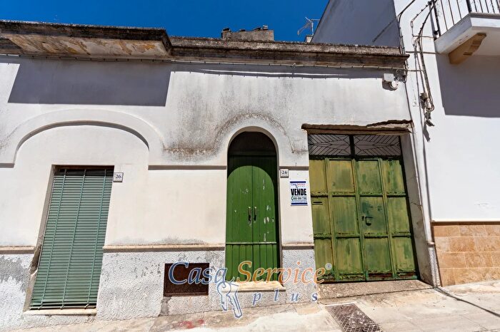 Casa con 8 locali in vendita in Via San Lillo, Ruffano