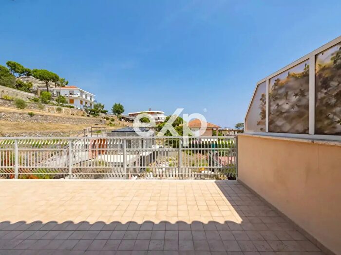 Appartamento bilocale in vendita in Via Siccardi, Sanremo
