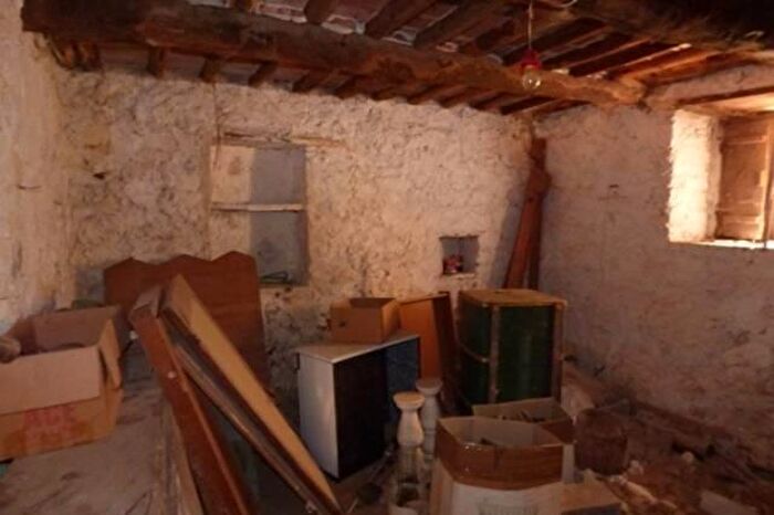 Casa con 5 locali in vendita in Piazza di Brancoli, Lucca