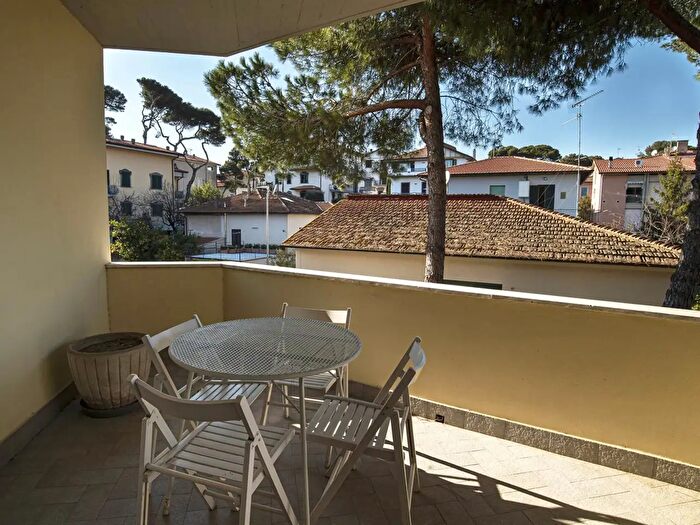 Appartamento trilocale in affitto in Via Cellini, Rosignano Marittimo