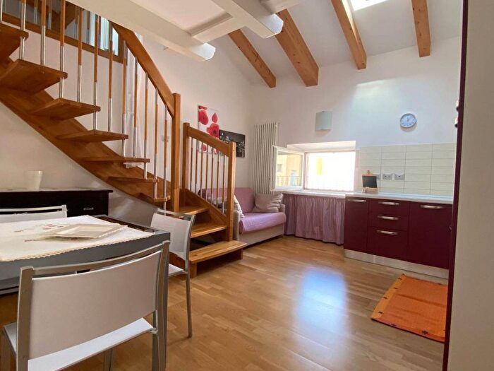 Casa bilocale in affitto in Via Carlo Dordi, Centro Storico, Trento