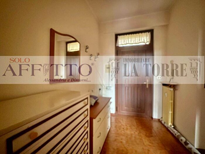Appartamento bilocale in affitto in VIA ERCOLE DEGIOVANNI, Centro, San Salvatore Monferrato