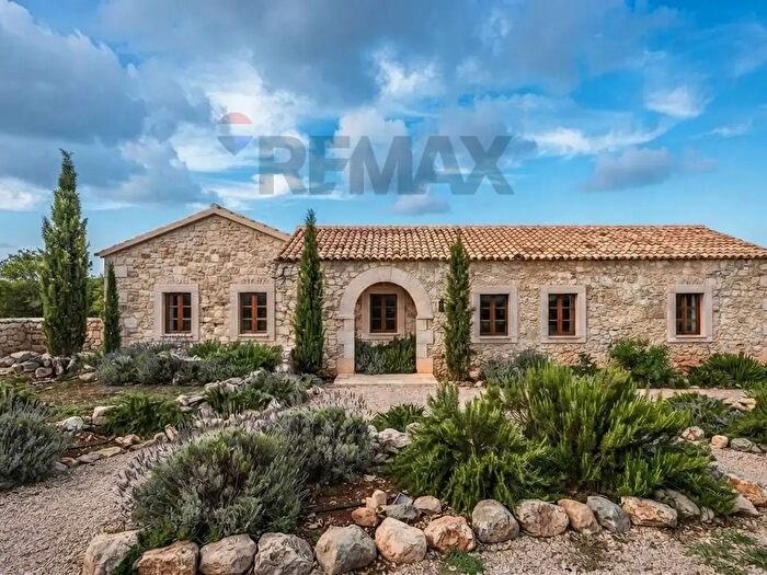 Casa con 6 locali in vendita in Contrada Margitello Snc, Comiso