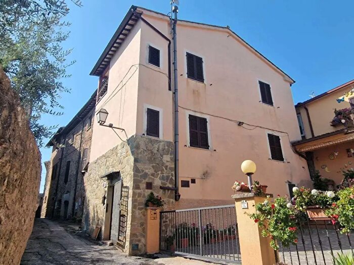 Appartamento bilocale in vendita in Castelleone, Deruta