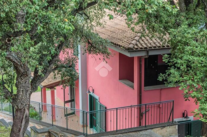 Casa con 7 locali in vendita in Via del Belvedere, Cerveteri