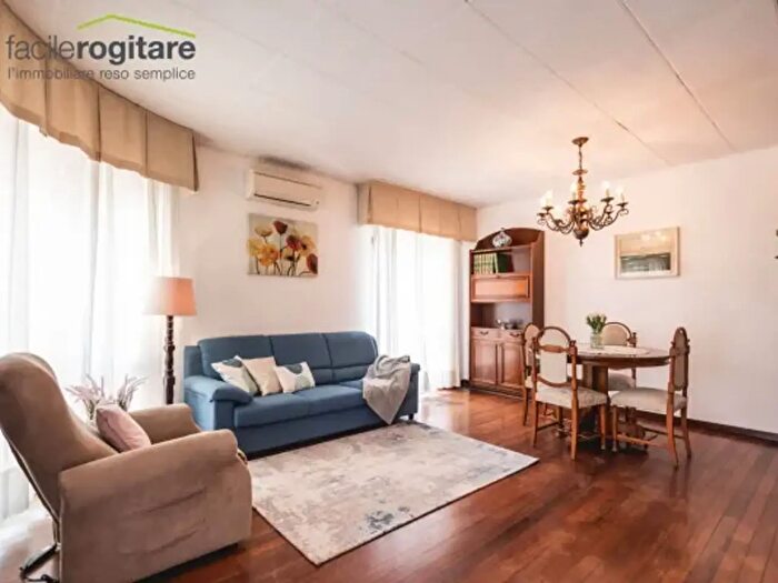 Appartamento con 6 locali in vendita in Viale Nino Bixio, Riccione