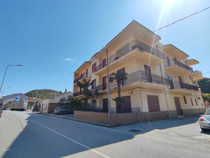 Appartamento con 5 locali in vendita in Via Nazionale, Terme Vigliatore