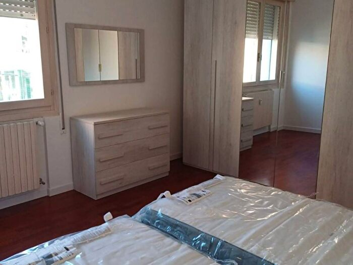 Appartamento in affitto in Via Vittorio Alfieri, Guizza, Padova