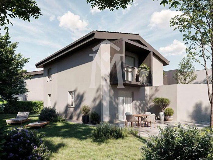 Casa con 6 locali in vendita in F Turati, Quattro Castella