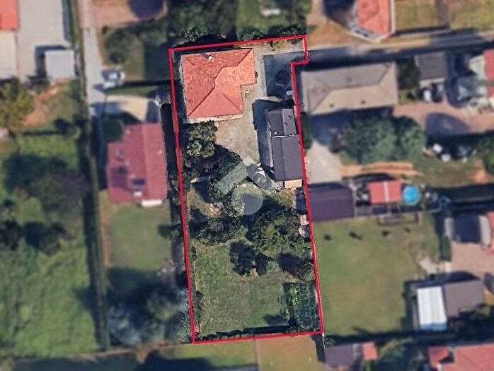 Casa con 6 locali in vendita in Via Antonio Stoppani, Mariano Comense