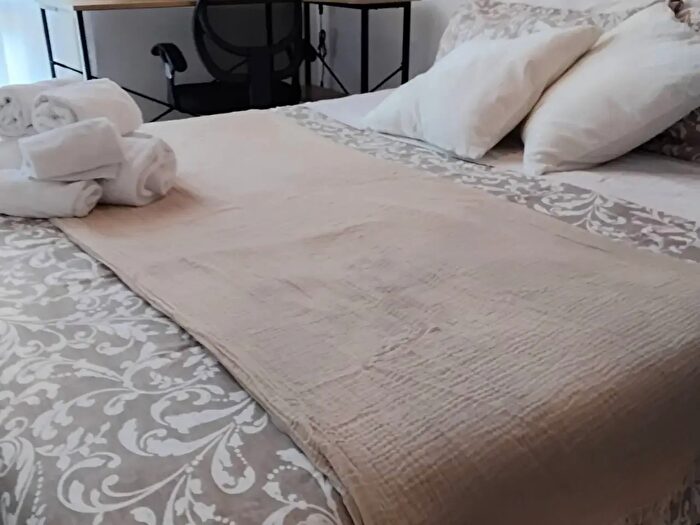 Appartamento con 5 locali in affitto in Via Antonio Lissoni, Milano