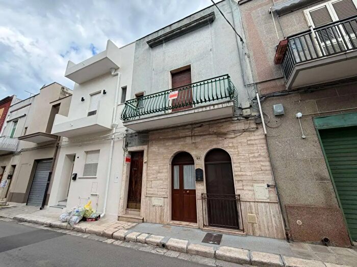 Casa trilocale in vendita in Francavilla Fontana