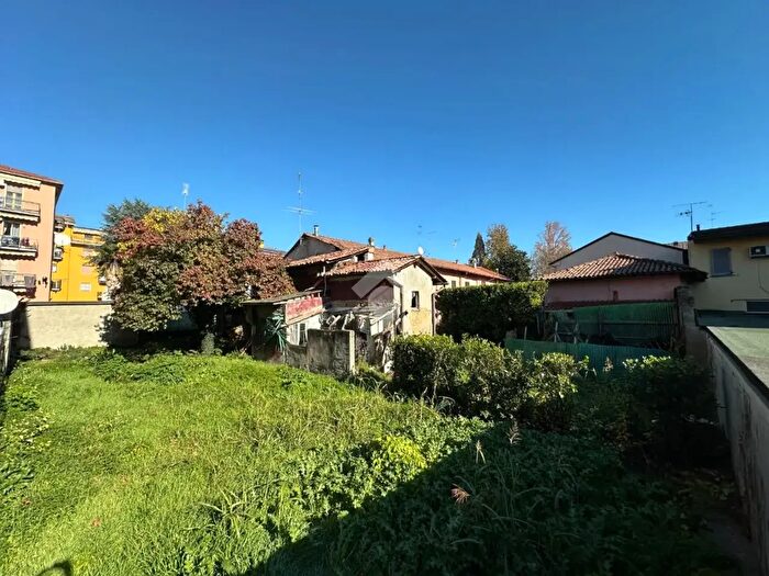 Casa quadrilocale in vendita in Via Martiri della Fede, Paullo