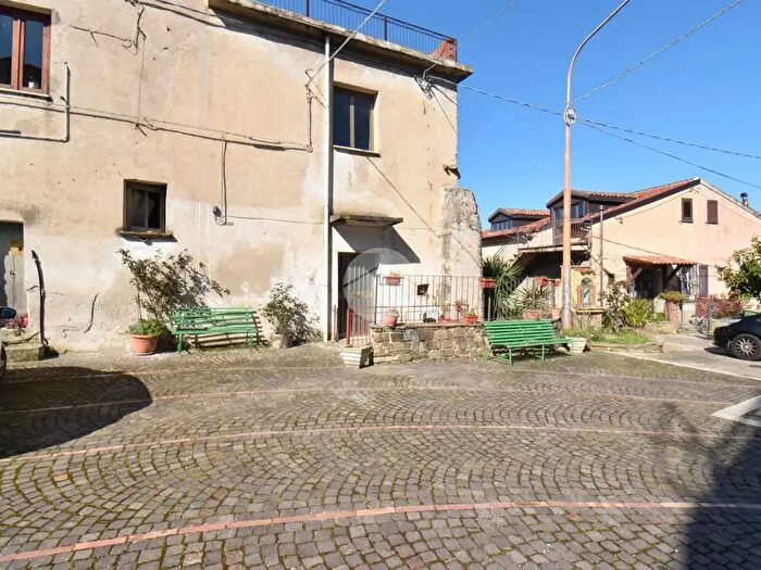 Appartamento con 5 locali in vendita in Contrada Spinelli, Laureana Cilento