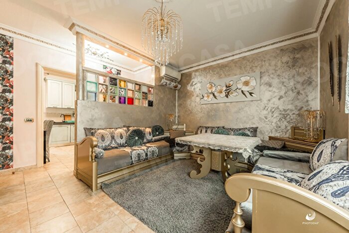 Appartamento trilocale in vendita in Via Carlo Goldoni, Vignola