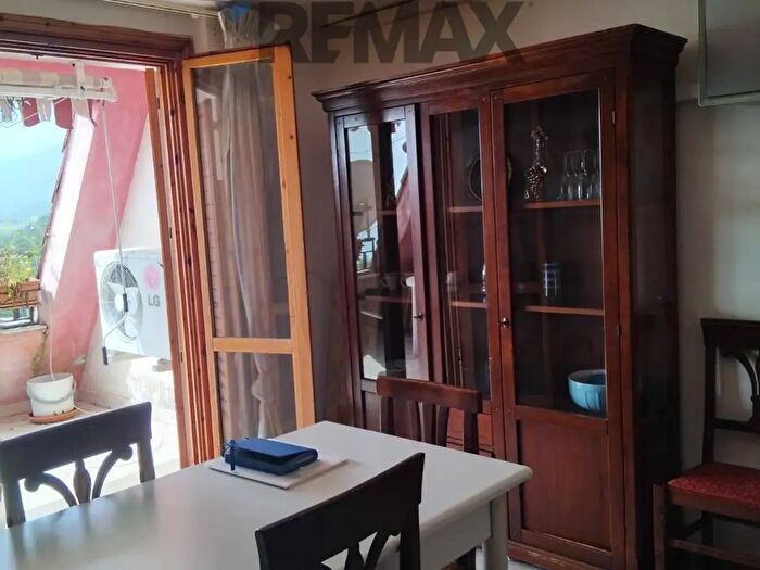 Appartamento quadrilocale in vendita in Via Contrada Sillemi Unità dItalia, Letojanni