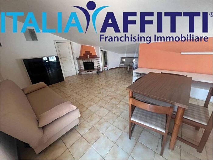 Appartamento trilocale in affitto in Santa Filomena, Pescara